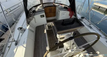 Beneteau Oceanis 390