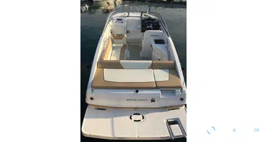 Bayliner  742 Cuddy