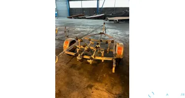 Remorque Satellite
