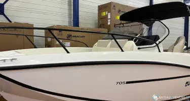 Quicksilver Activ 705 open