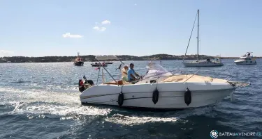 Beneteau Flyer 750 Sun Deck