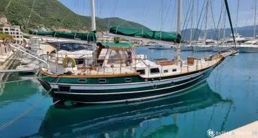 Vagabond  47
