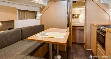 Beneteau Oceanis 38