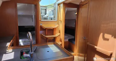 Bavaria  37 Cruiser