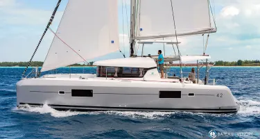 Lagoon  42