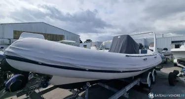 Valiant  750