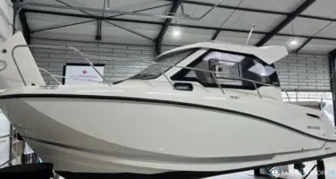 Quicksilver  675 Weekend