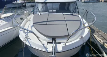 Beneteau Antares 8 OB V2