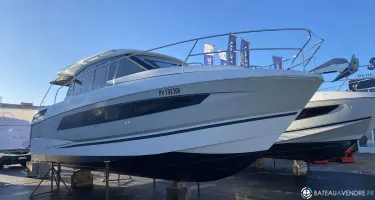 Jeanneau NC 33