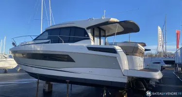 Jeanneau NC 33