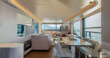 Absolute Navetta 62