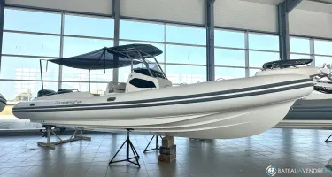 Capelli Tempest 900