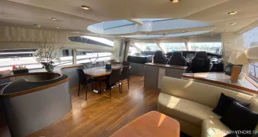 Sunseeker Predator 82