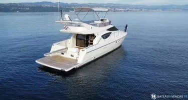 Ferretti  460