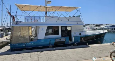 Beneteau Swift Trawler 44