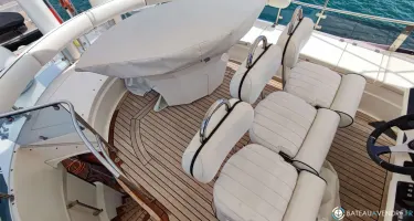 Fairline Squadron 52