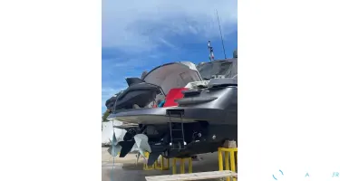 Pershing  52