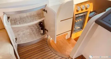 Pershing  62