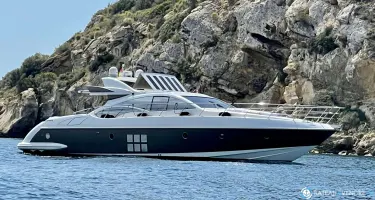 Azimut  68 S