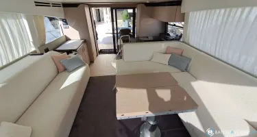 Azimut  53