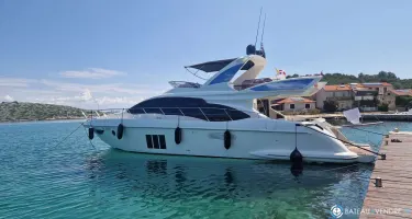 Azimut  60 Fly