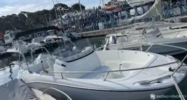 Jeanneau Cap Camarat 6.5 CC Serie 3