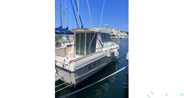 Beneteau Antares 805