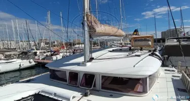 Lagoon  400