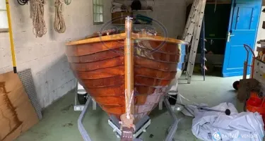 Amber Boat Boat Eog