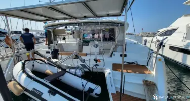 Lagoon  400