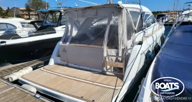 Sealine  S330