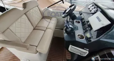 Quicksilver Activ 875 Sundeck