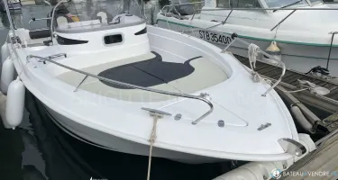 B2 Marine Cap Ferret 652 Open