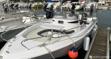 B2 Marine Cap Ferret 652