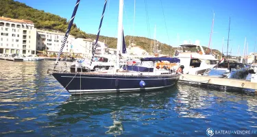 Ferretti  53