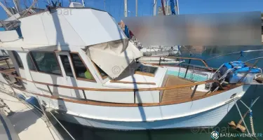 American Marine Grand Banks 32
