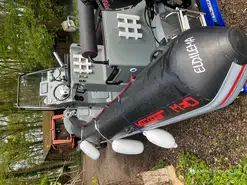 Valiant  630 Black Carbon Edition