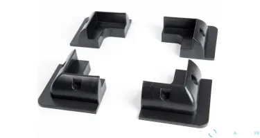 Équerres d'angle noires pour panneau solaire (jeu de 4)