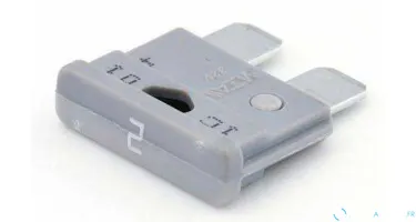 Fusible à lame