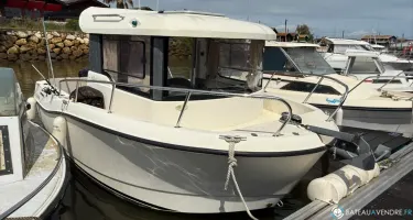 Quicksilver  605 Pilothouse