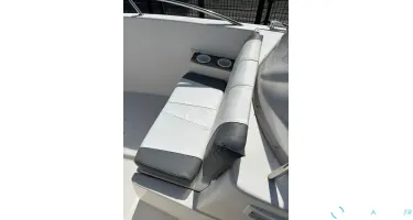 Quicksilver  500 Commander