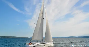 Bavaria C42