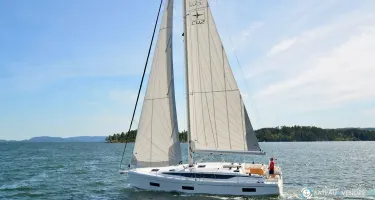 Bavaria C42