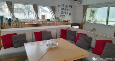 Lagoon  500