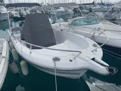 Kelt White Shark 206