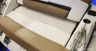 Four Winns H 350