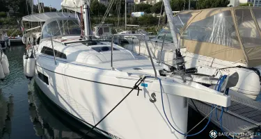Beneteau Oceanis 30.1
