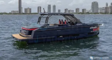 De Antonio Yachts D37