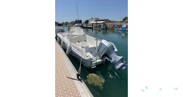 Jeanneau Cap Camarat 7.5 CC Serie 2