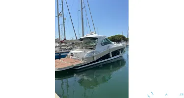 Four Winns Vista 475